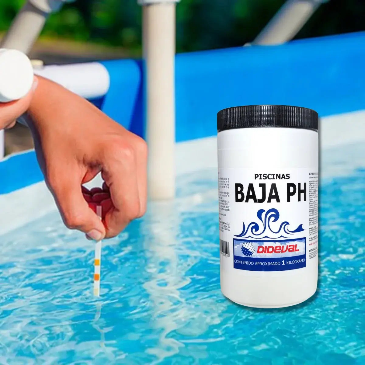 Baja pH Dideval para piscinas, químico para regular el nivel de acidez del agua.