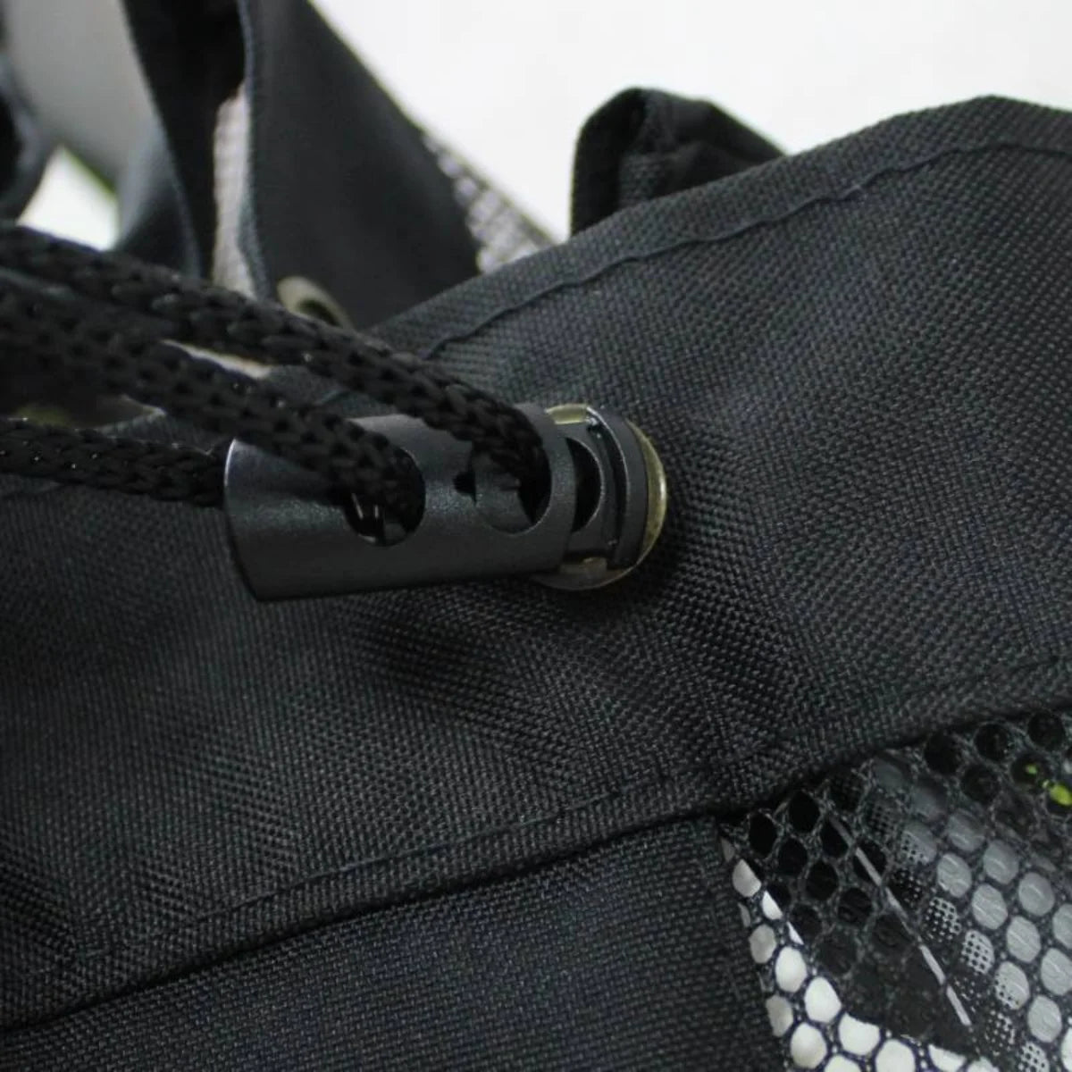 Bolso Porta Balones Train para transportar hasta 5 balones deportivos