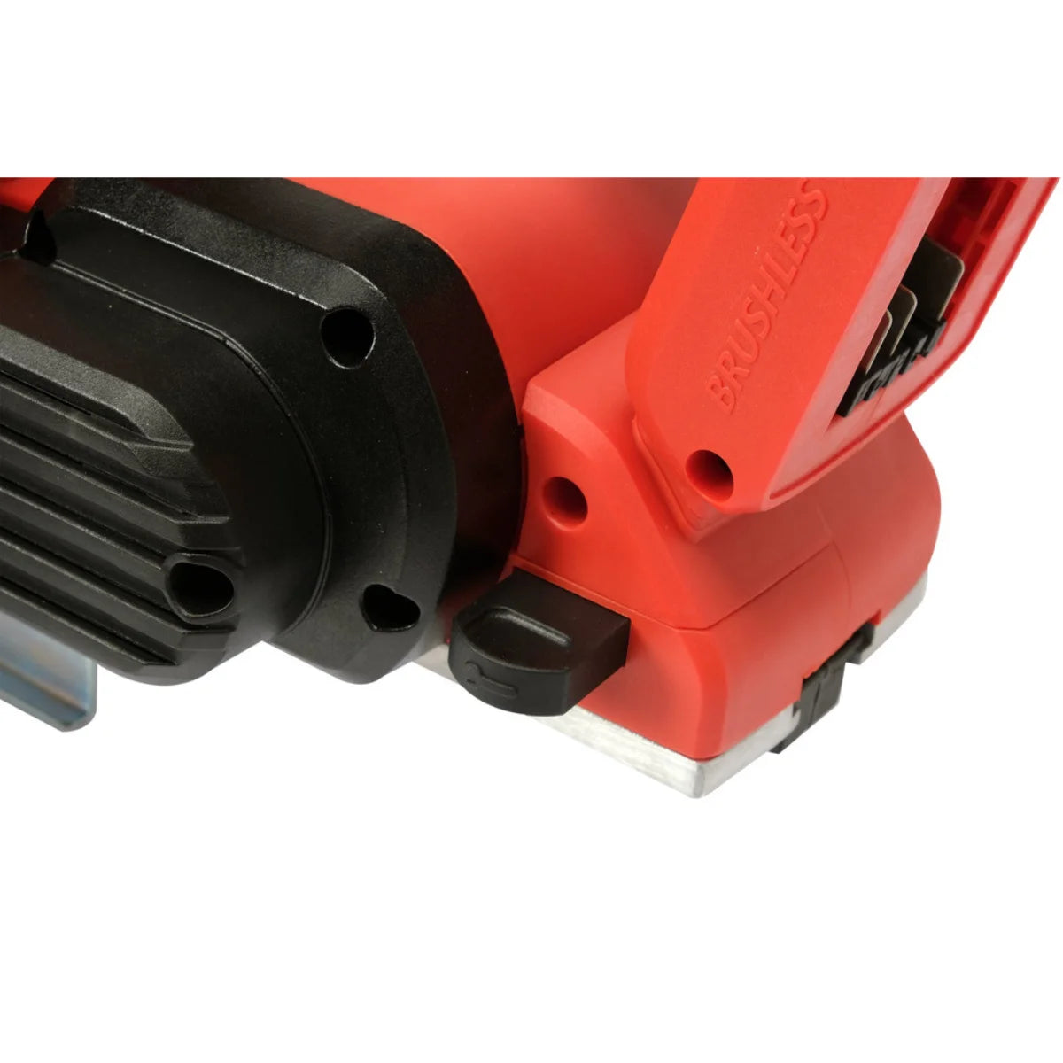Cepilladora inalámbrica marca Yato 18V, modelo YT-82192, ancho 82 mm, incluye batería 2.0Ah y cargador rápido.
