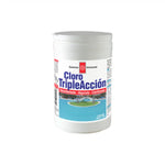 Cloro en tableta para piscinas Química Universal, con fórmula de triple acción.