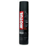 Lubricante Motul C3 Off Road 400 ml en aerosol para cadenas de moto, fórmula de alta adherencia y resistencia al agua/polvo, ideal para motocicletas todoterreno.