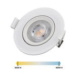 Downlight LED empotrado de 7W basculante, con color de luz seleccionable (blanco cálido a frío), ideal para iluminación interior dirigida y ajustable.