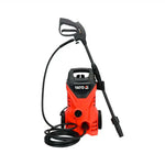 Hidrolavadora eléctrica Yato YT-85910 de 1500W y 105 bar, máquina de limpieza a presión compacta y robusta para tareas de limpieza doméstica y de jardín.
