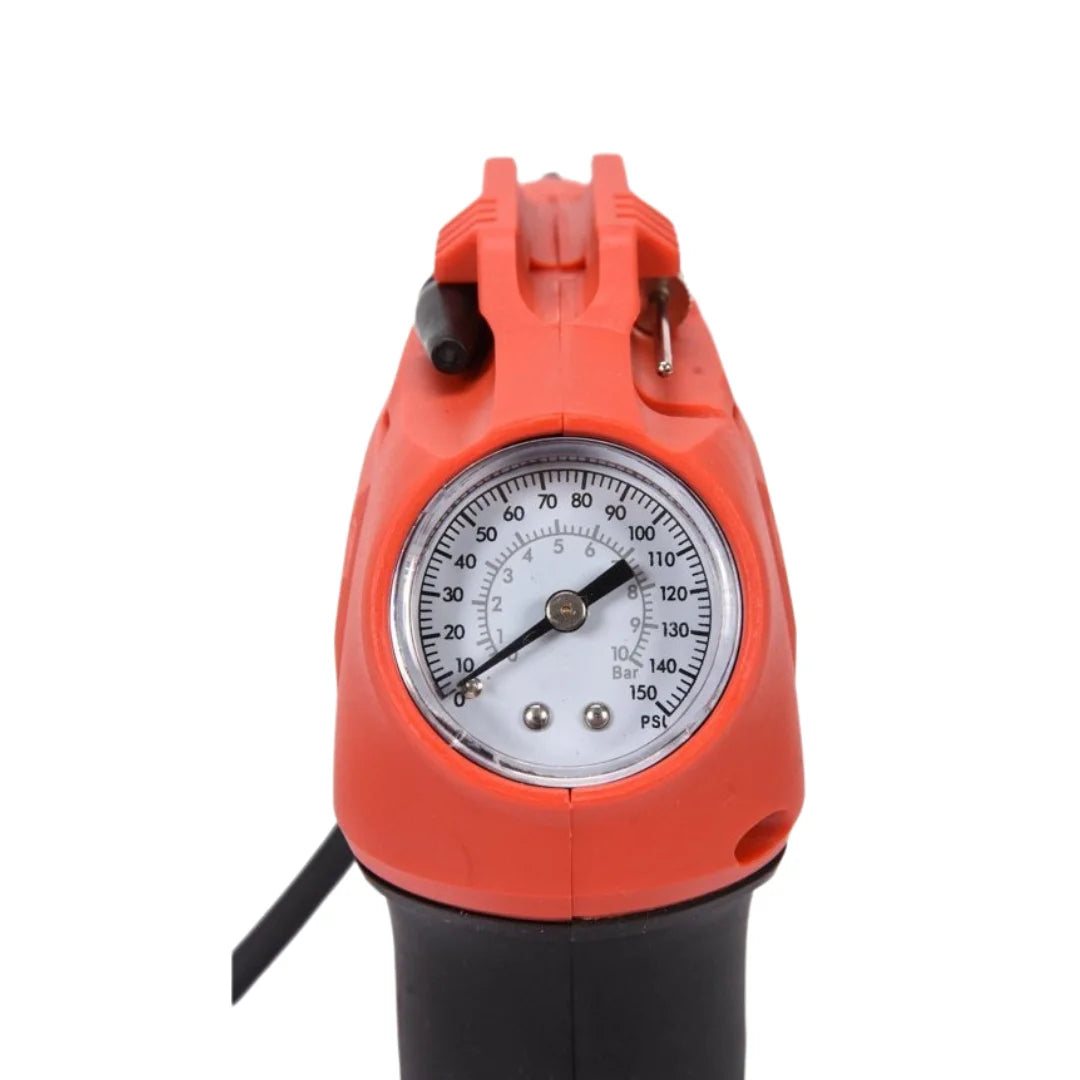 Compresor de aire Yato inalámbrico 18V Li-ion, presión máxima 10 bar / 150 PSI, incluye batería 2 Ah y cargador rápido.