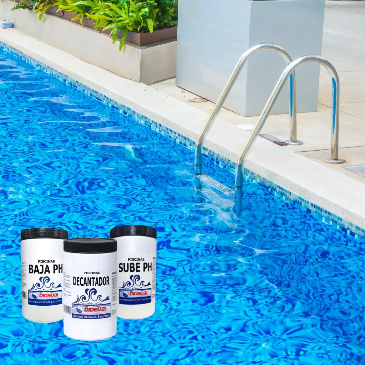 Kit limpieza Dideval con Sube pH, Baja pH y Decantador para piscinas.