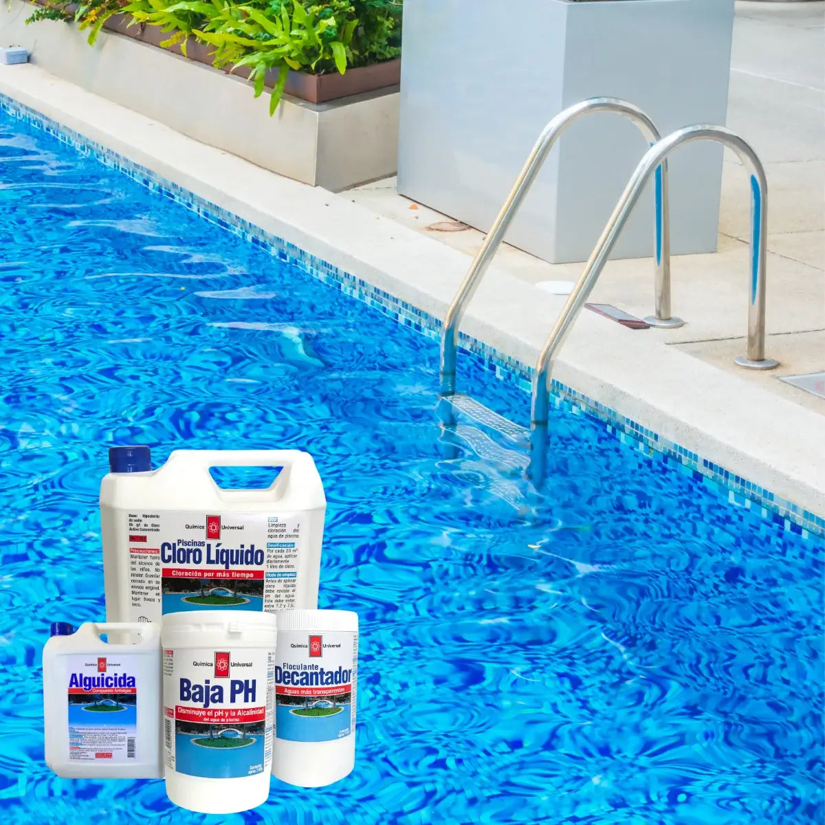 Kit limpieza de productos Química Universal: Cloro Líquido 5L, Decantador, Alguicida 1L y baja pH.