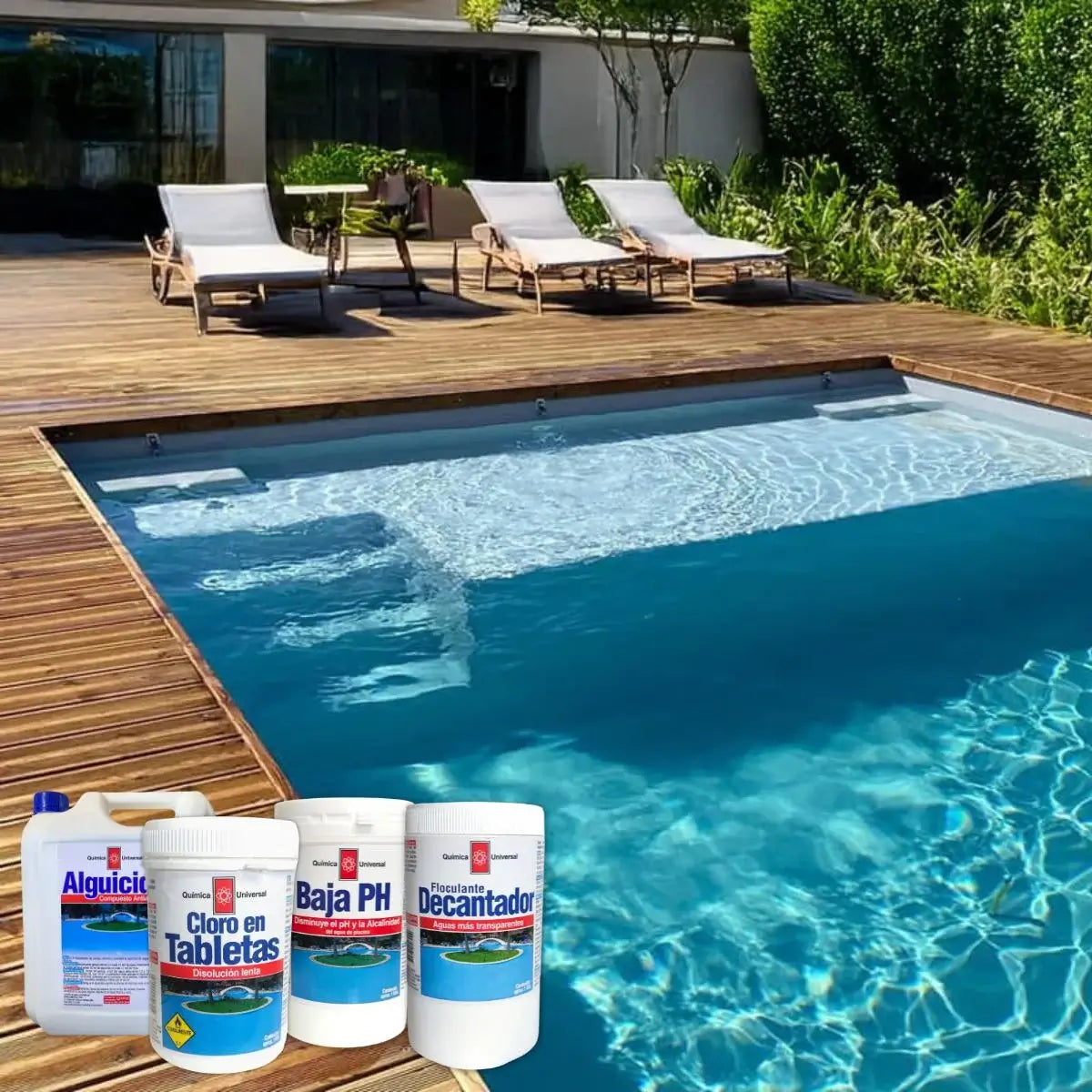 Kit limpieza piscina de productos Química Universal: Cloro en Tabletas, Decantador, Alguicida y Baja pH.