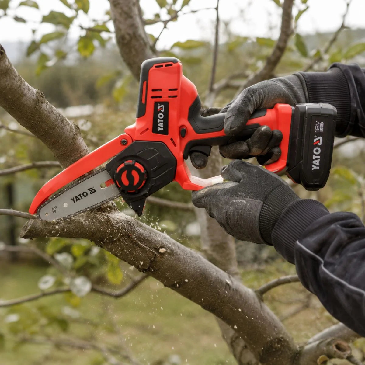 Mini Podadora Inalámbrica Yato YT-828135 18V 4 Pulgadas