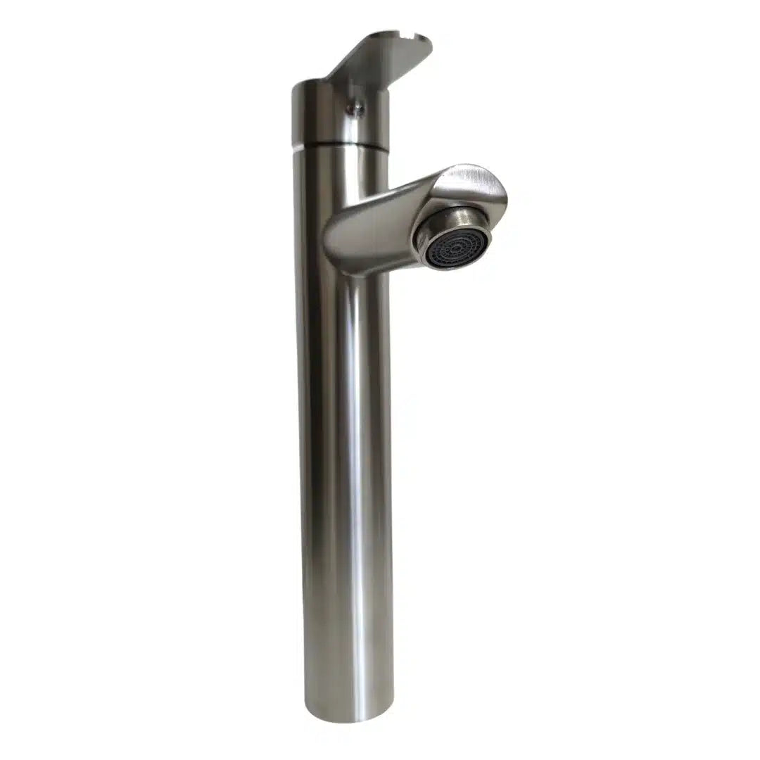 Monomando de lavamanos moderno Taumm alto de acero INOX, grifería de baño con palanca única para instalación sobre cubierta.