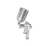 Pistola para pintar por gravedad Truper serie 400, tecnología LVMP, vaso de 400 ml y tobera de acero inoxidable.