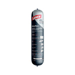 Aplicación de sellador elastomérico de poliuretano Lanco Polyflex en junta de concreto.