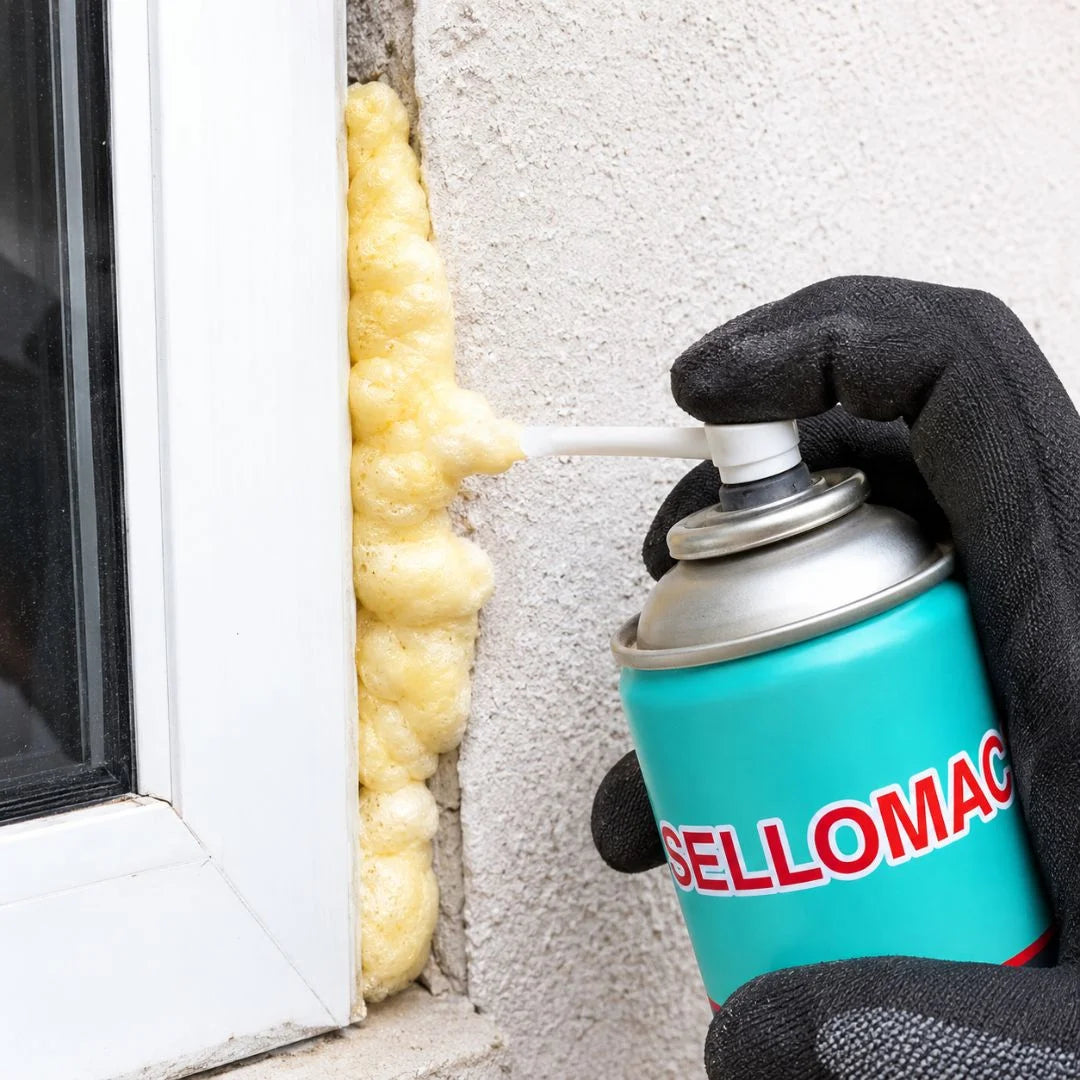 Espuma expansiva de poliuretano Sellomac de 750 ml con tubo aplicador