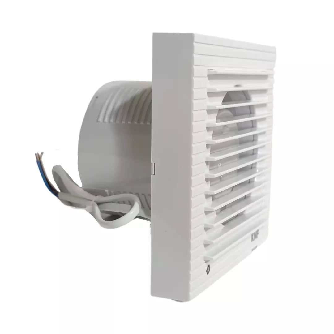 Extractor de aire para baño de 4 pulgadas, 12W 220V, certificado, ideal para la renovación de aire y control de humedad en espacios sanitarios pequeños.