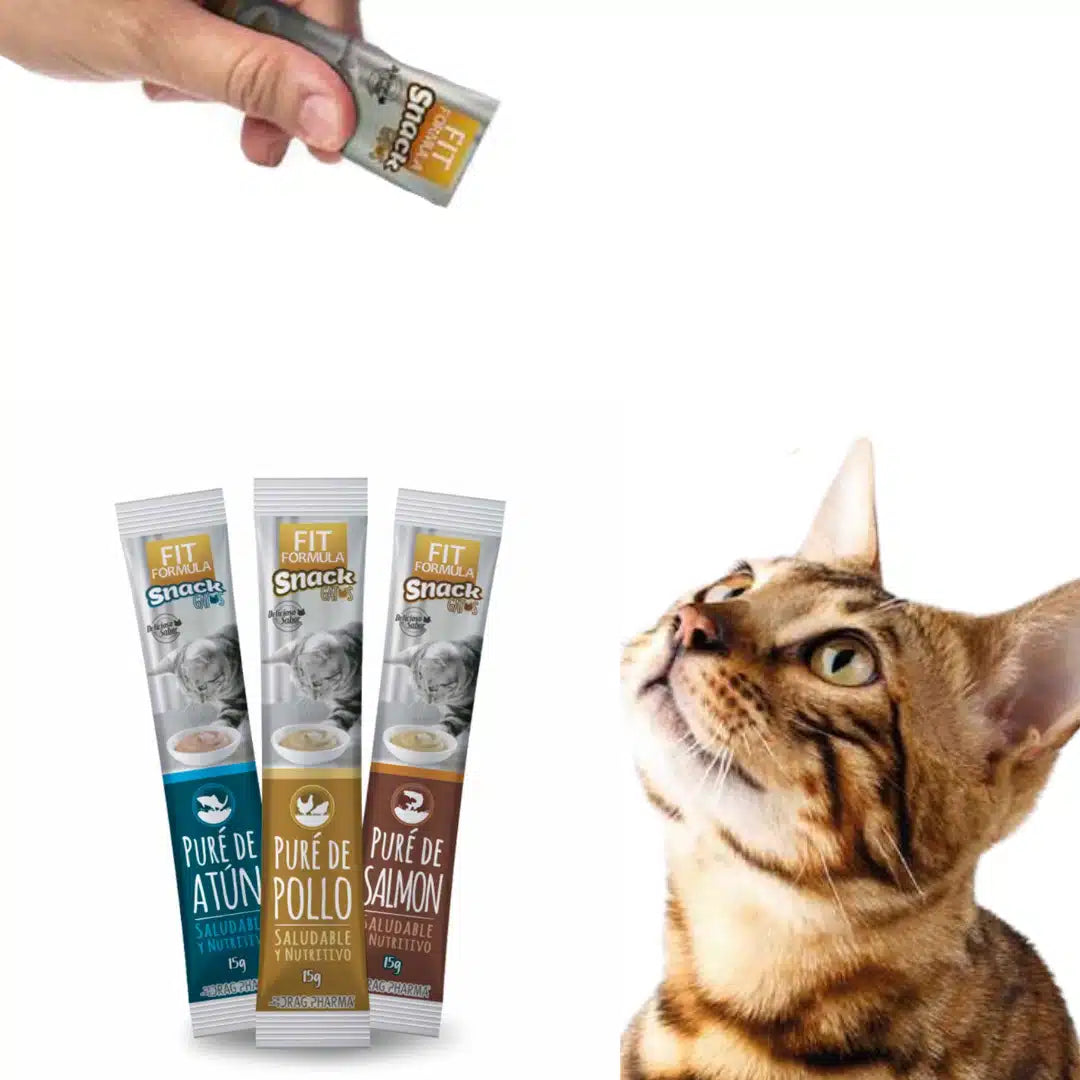 Snack para gato Fit Fórmula, puré cremoso de salmón, premio líquido de alta palatabilidad ideal para hidratación y nutrición felina.