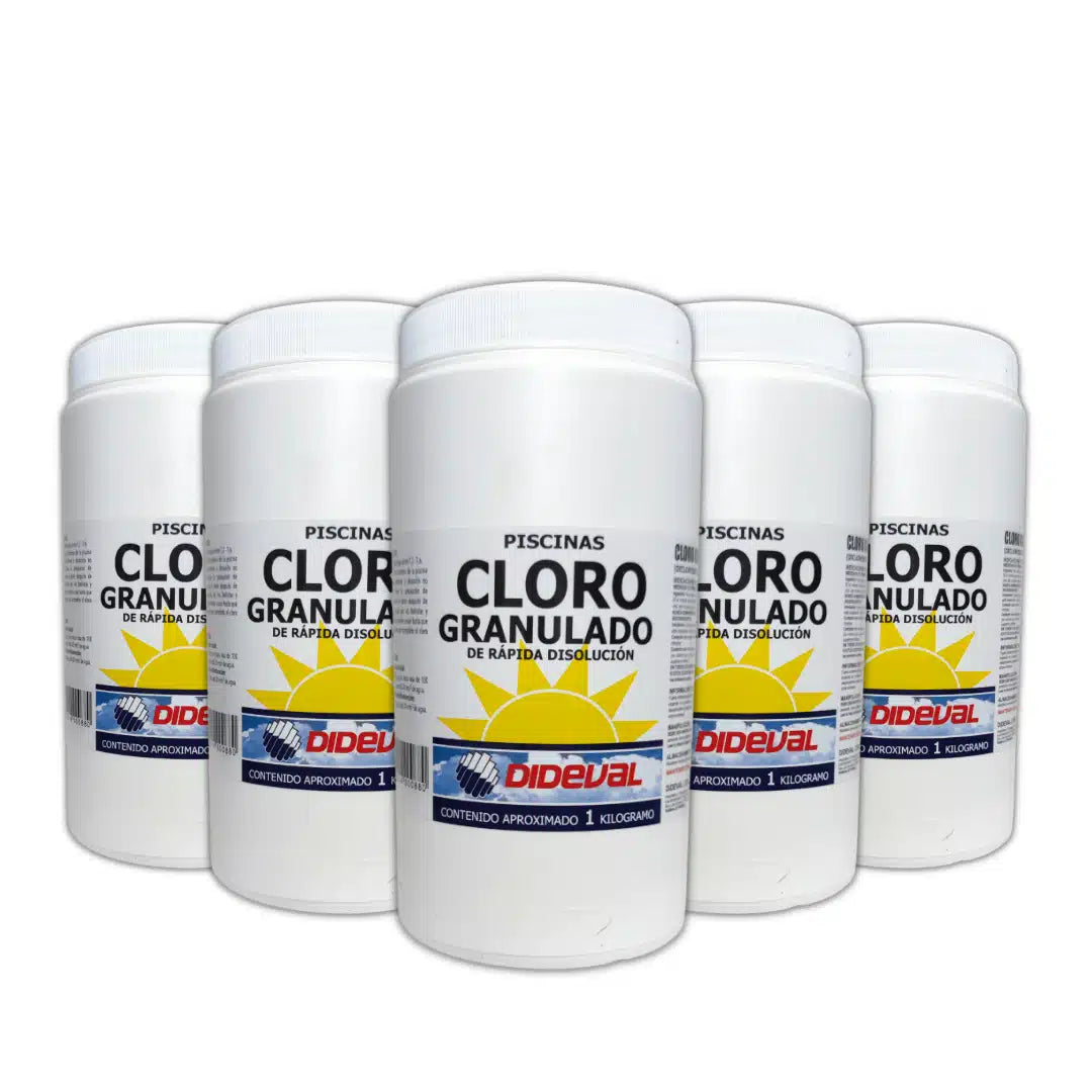 cloro granulado de 5 kg para piscinas, desinfectante de rápida disolución ideal para tratamientos de choque y desinfección inicial.
