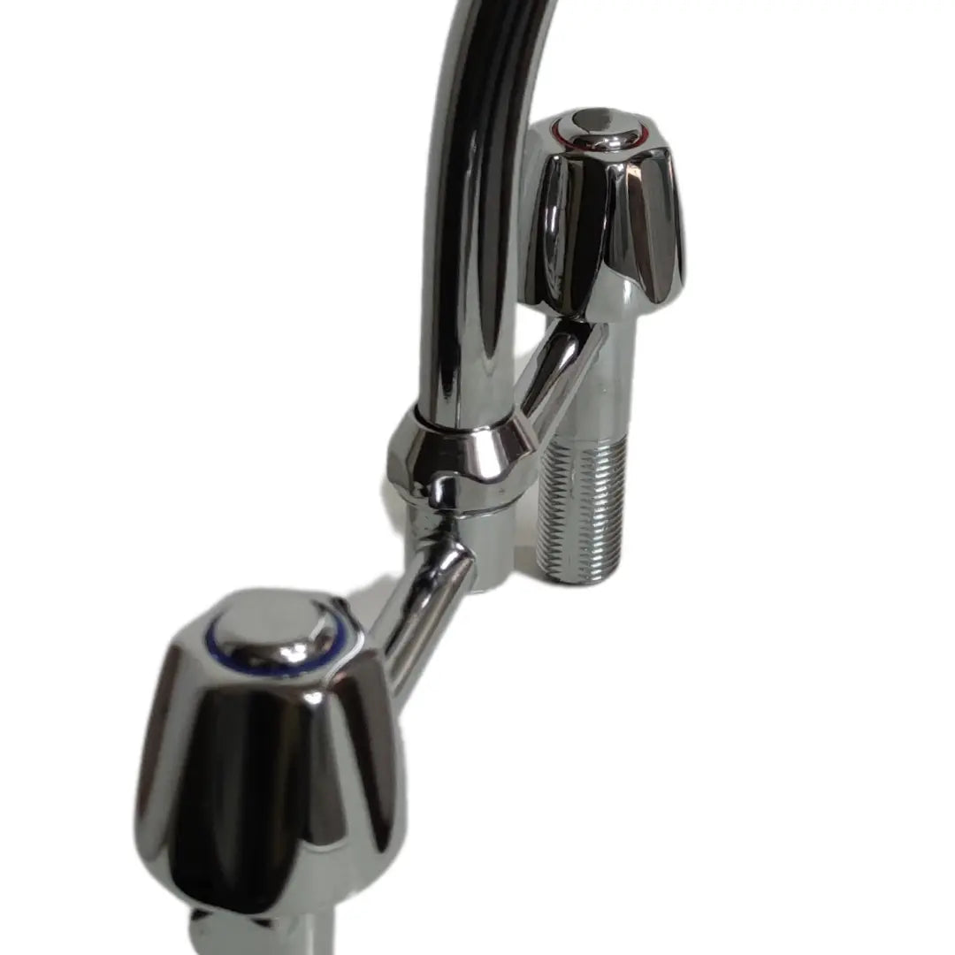 Llave combinada Antonella Alto para lavaplatos.